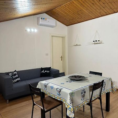 La Mansarda Di Melo Catânia Exterior foto